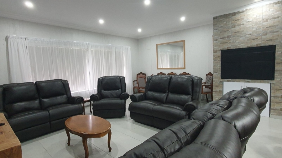 3 Bedroom Property for Sale in Dana Bay Western Cape